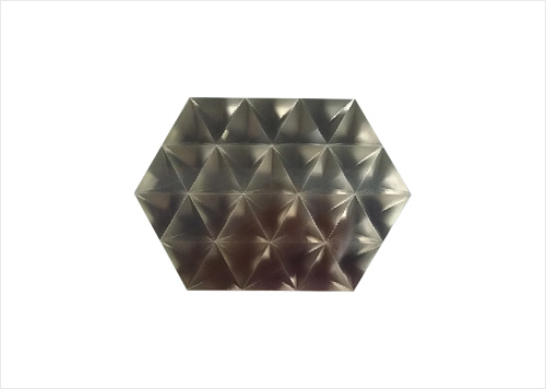 MC加工和放电加工合并